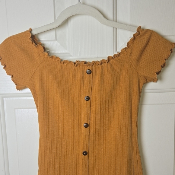 Bozzolo NWT Mustard Ruffle Trim Short Sleeve TOP Y2K RUSTIC BOHO KAWAII  PREPPY - Picture 5 of 8